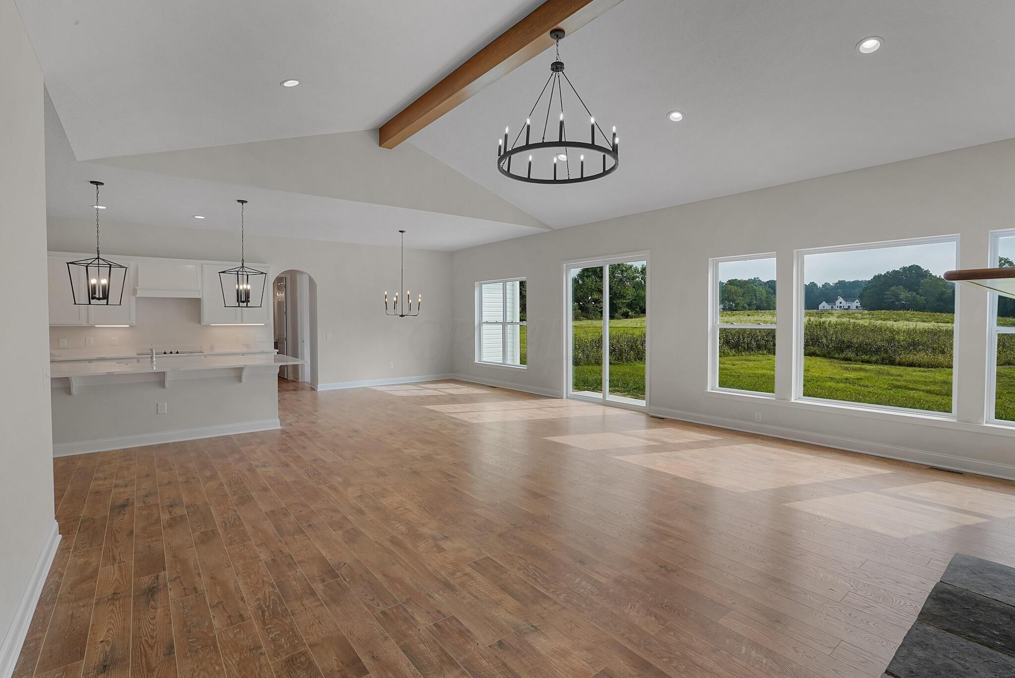 6986 State Rte 61 Sunbury, OH 43074 - Photo 16 of 88 Great Room