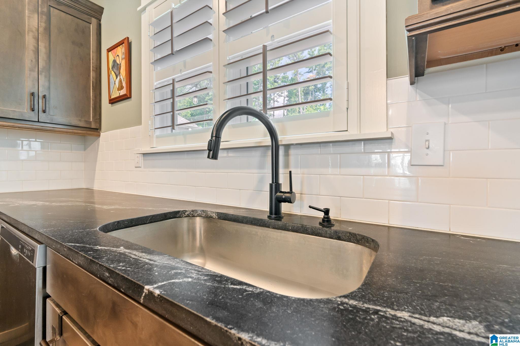 124 Grove Drive Birmingham, AL 35211 - Photo 12 of 32