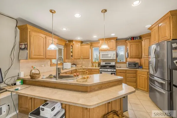 $2,100 | 4671 North 495 West, Rexburg, ID 83440