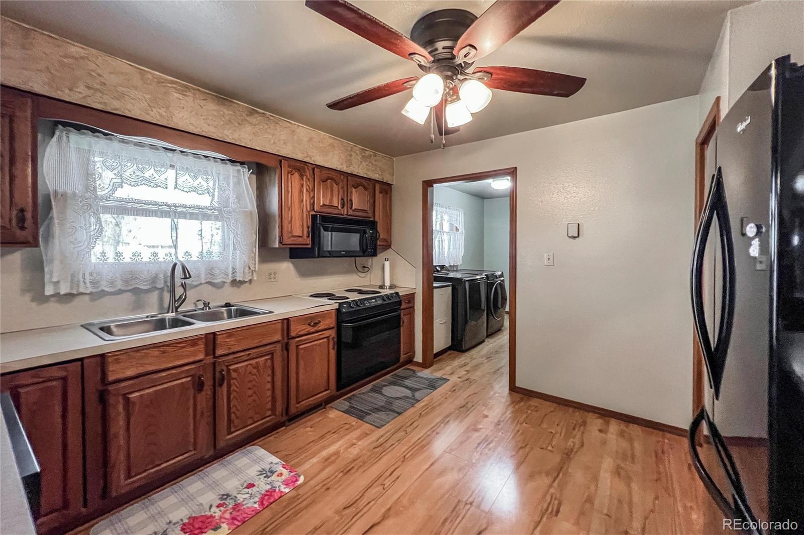 407 High Street Wiggins, CO 80654 - Photo 12 of 39