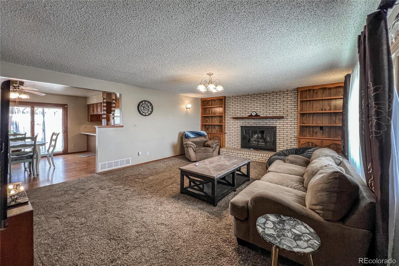 407 High Street Wiggins, CO 80654 - Photo 4 of 39