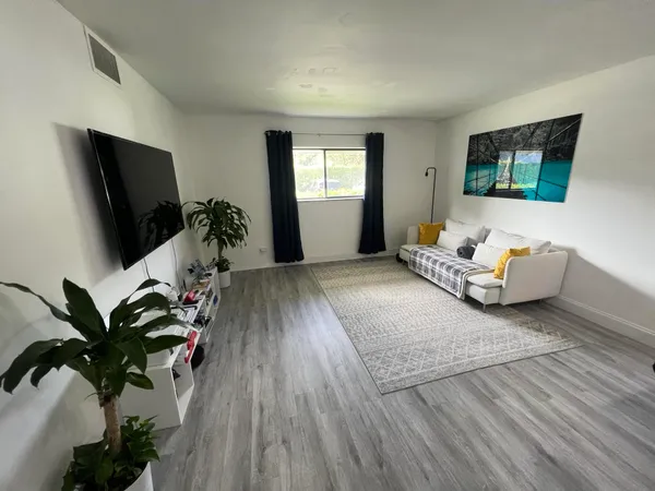 $2,000 | 825 Northwest 13th Street, Unit 1140, Boca Raton, FL 33486