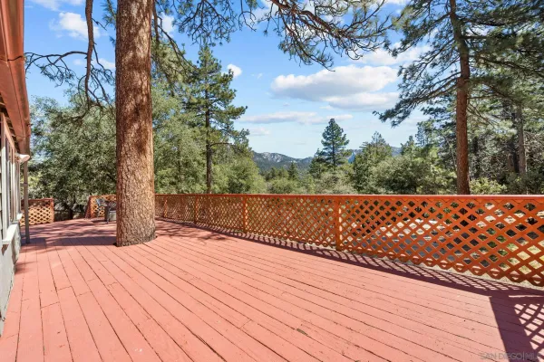 $449,000 | 52910 Cedar Drive, Idyllwild, CA 92549