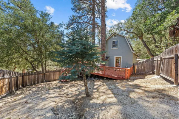 $449,000 | 52910 Cedar Drive, Idyllwild, CA 92549