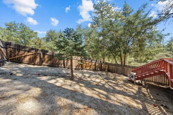 $449,000 | 52910 Cedar Drive, Idyllwild, CA 92549
