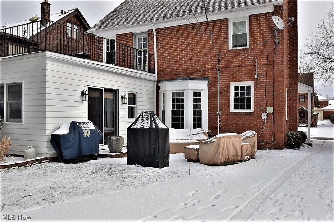 2564 Saybrook Road Cleveland, OH 44118 - Photo 26 of 29 Gallery Image 26