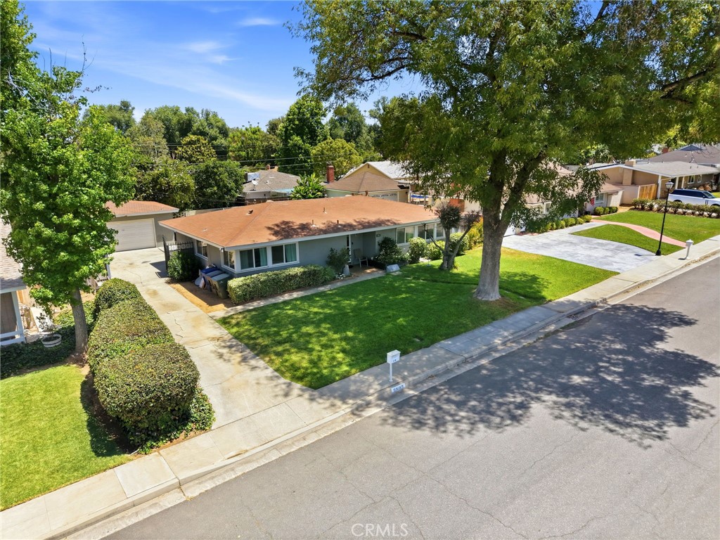 2803 Shenandoah Road Riverside, CA 92506 - Photo 33 of 35