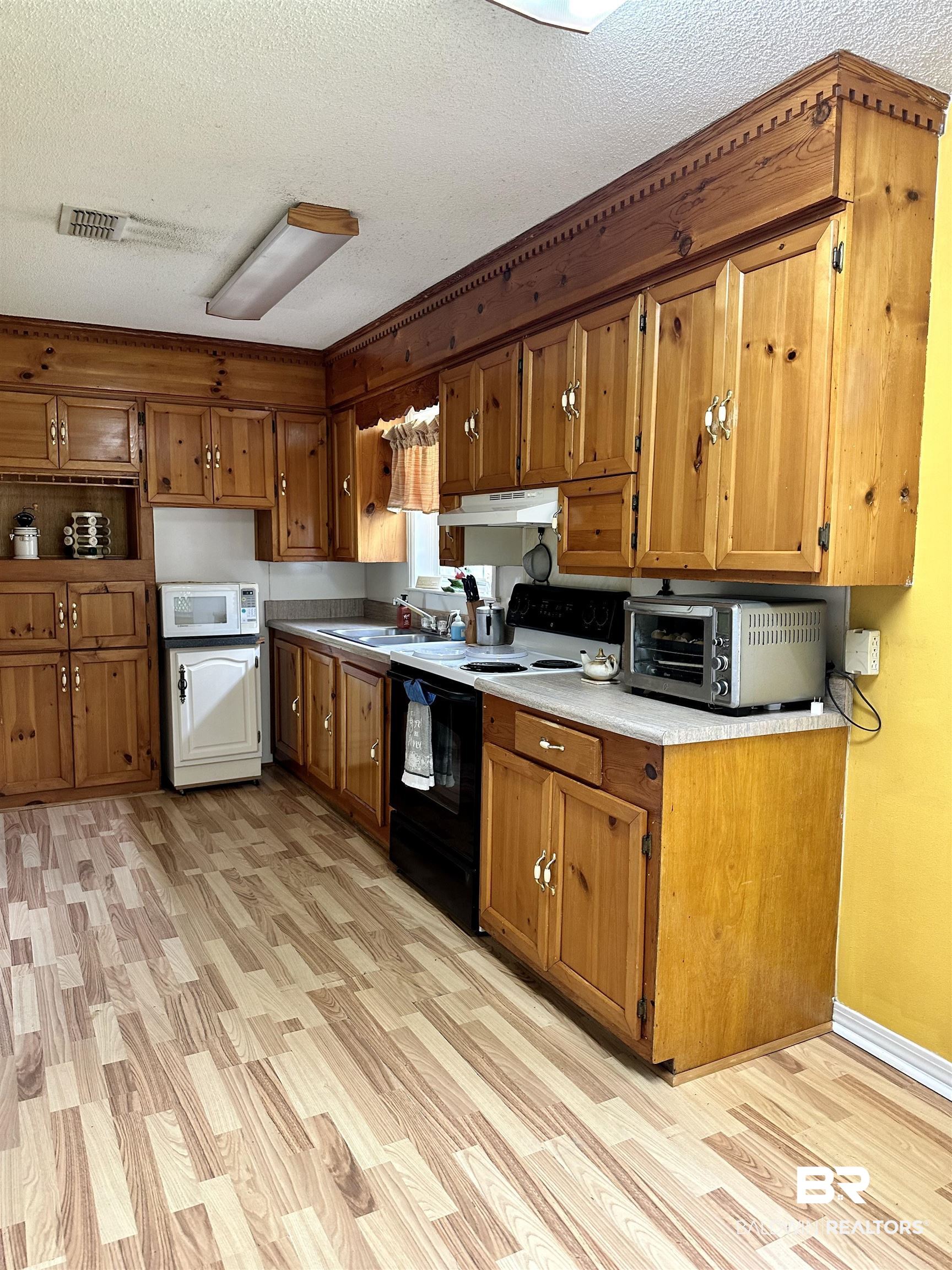 176 Jernigan Road Brewton, AL 36426 - Photo 3 of 10