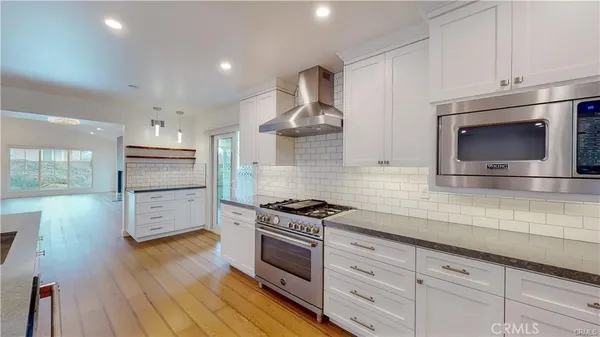 $2,595,000 | 3119 Mesa Verde Drive, Burbank, CA 91504