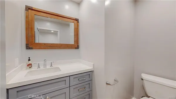 $2,595,000 | 3119 Mesa Verde Drive, Burbank, CA 91504