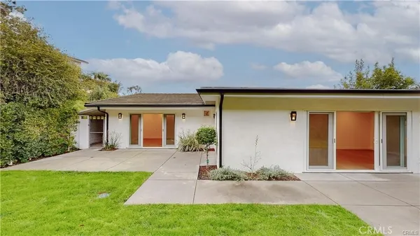 $2,595,000 | 3119 Mesa Verde Drive, Burbank, CA 91504