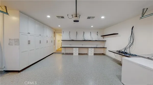 $2,595,000 | 3119 Mesa Verde Drive, Burbank, CA 91504
