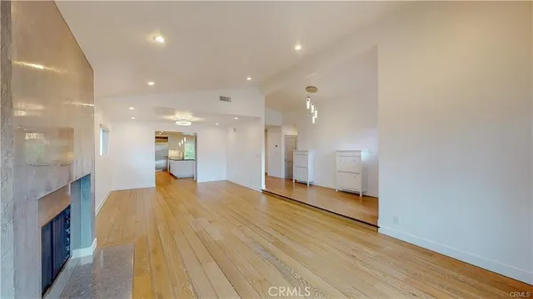 $2,595,000 | 3119 Mesa Verde Drive, Burbank, CA 91504