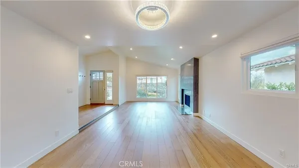 $2,595,000 | 3119 Mesa Verde Drive, Burbank, CA 91504