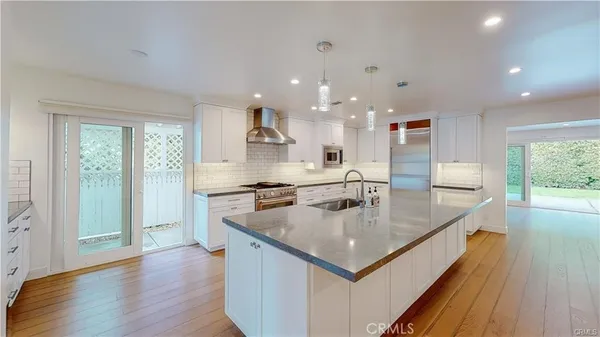 $2,595,000 | 3119 Mesa Verde Drive, Burbank, CA 91504