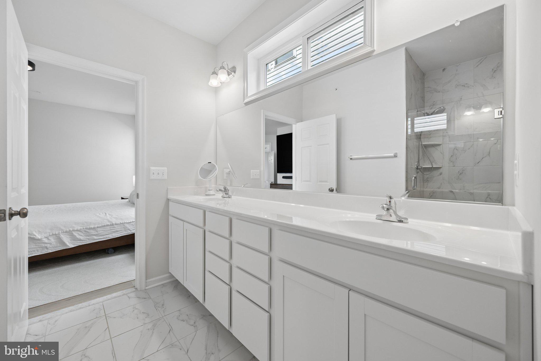 22817 Frederick Road Clarksburg, MD 20871 - Photo 33 of 50 Primary Bathroom
