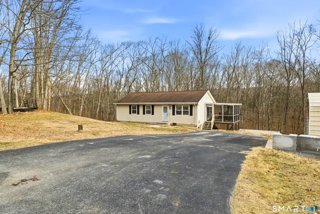 $350,000 | 80 Hanover Road, Canterbury, CT 06331