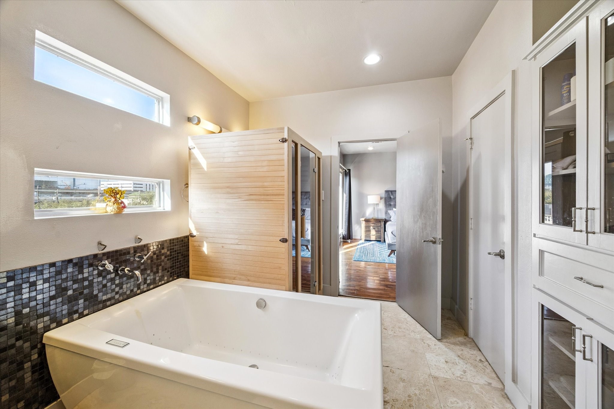 908 Hutchins Street Houston, TX 77003 - Photo 13 of 28