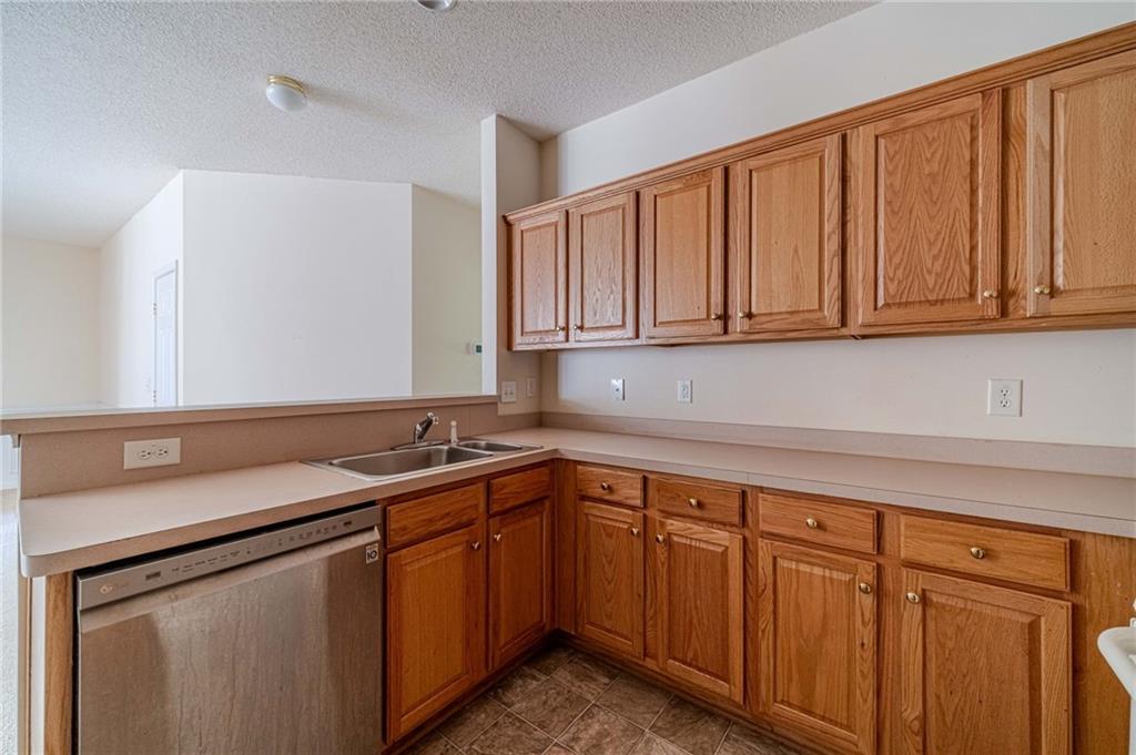 422 Copeland Street Southwest Grayson, GA 30017 - Photo 8 of 24