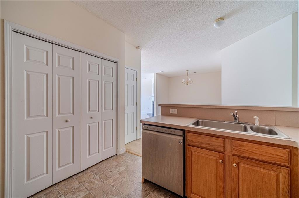 422 Copeland Street Southwest Grayson, GA 30017 - Photo 10 of 24