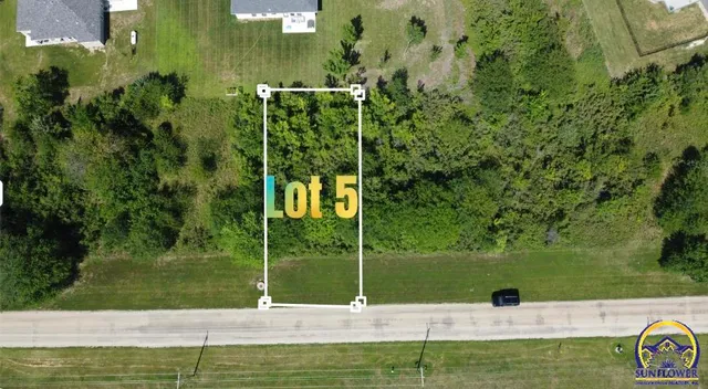 $4,000 | 7780 Lake Ridge Parkway, Ozawkie, KS 66070