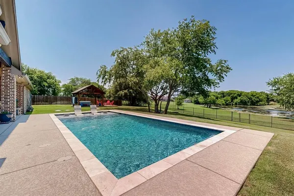 $849,900 | 6421 Jasper Circle, Midlothian, TX 76065