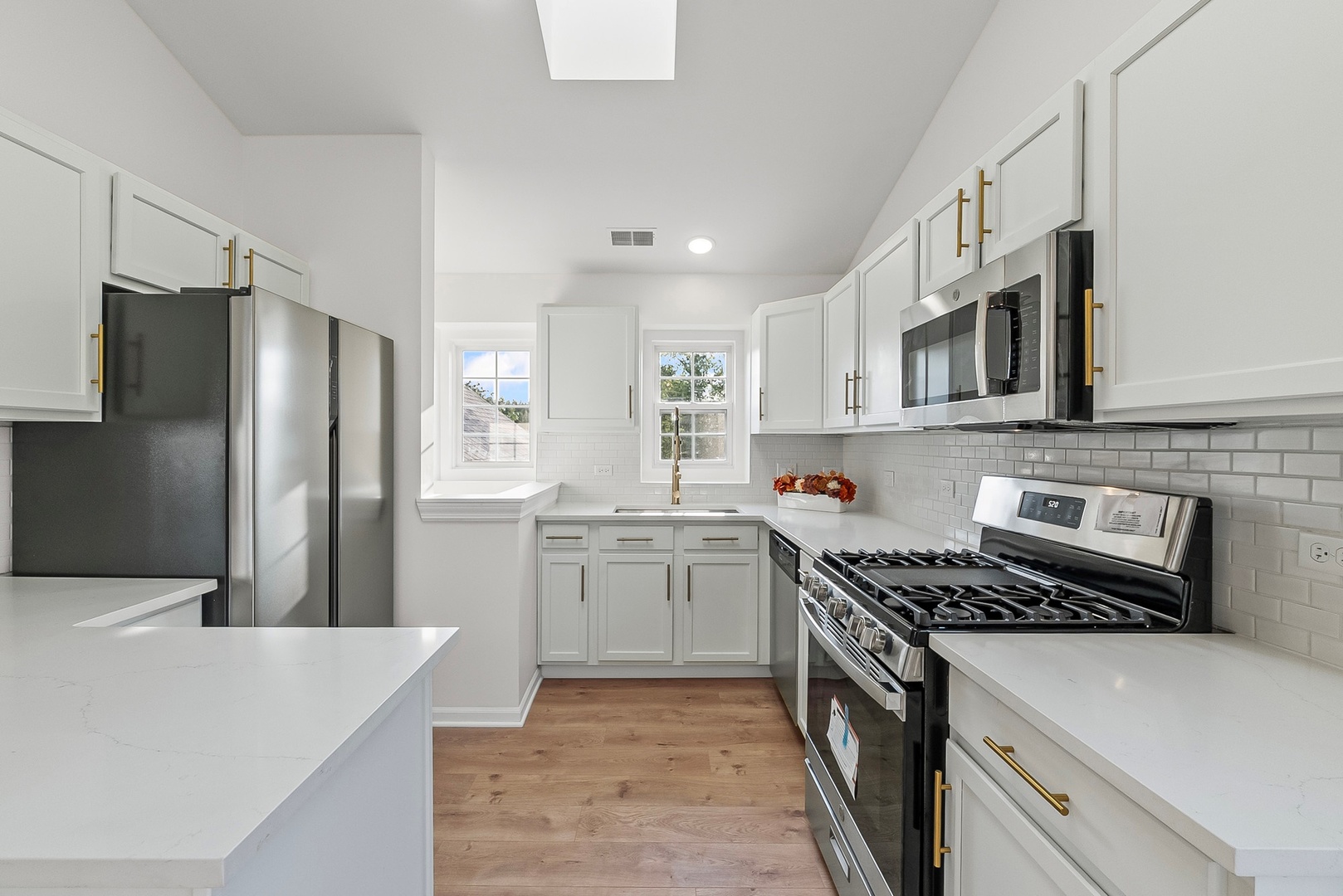 2220 Waterleaf Court, Unit 204 Naperville, IL 60564 - Photo 11 of 29