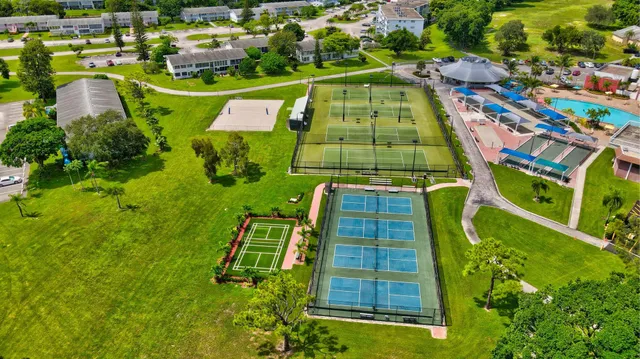 $110,000 | 3028 Berkshire East, Deerfield Beach, FL 33442