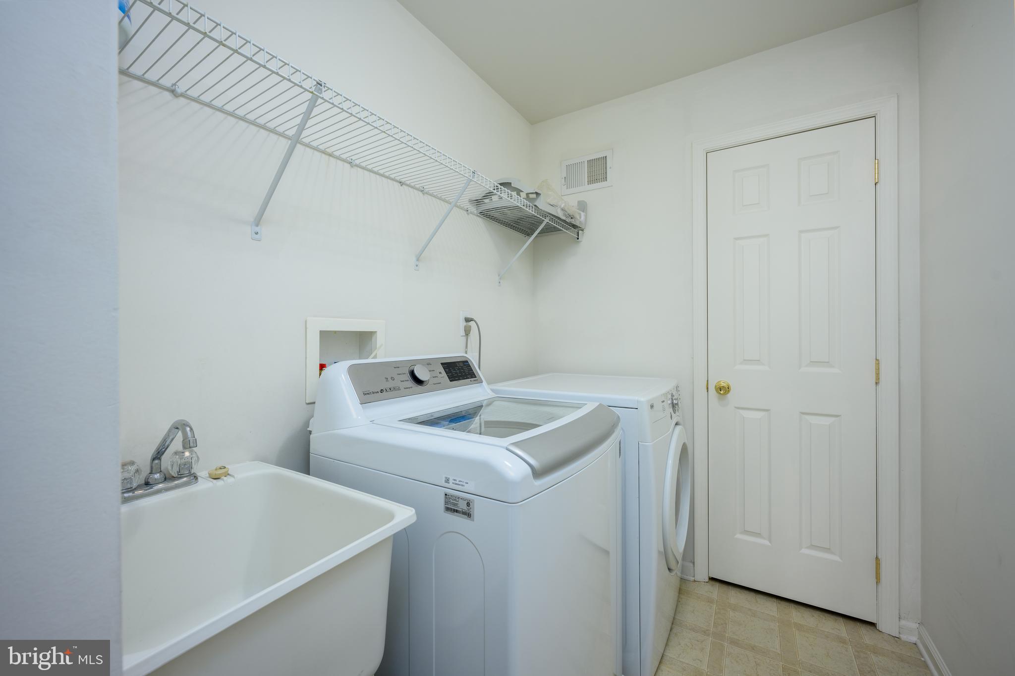 249 Concord Place Pennington, NJ 08534 - Photo 11 of 22 a utility room with dryer and washer