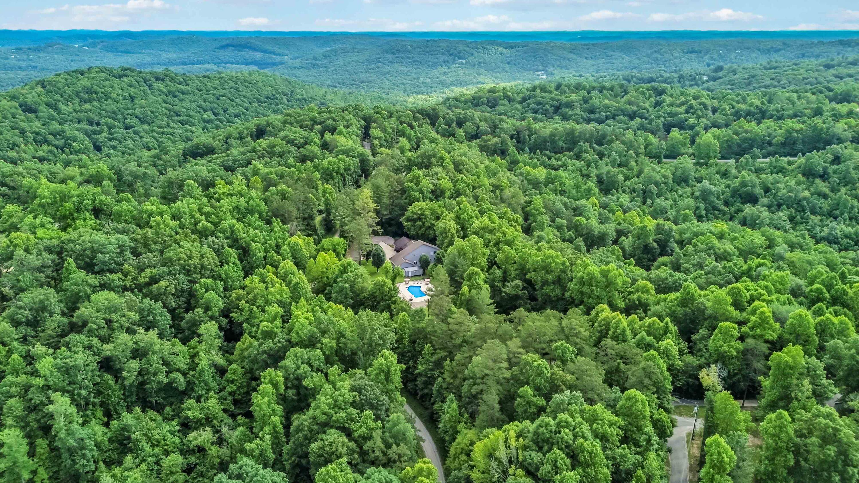 211 Stoneybrook Road Burnside, KY 42519 - Photo 41 of 61 20