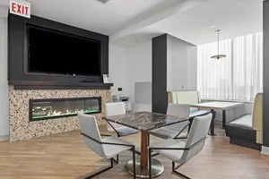 $3,899 | 808 North Cleveland Avenue, Unit 2101, Chicago, IL 60610