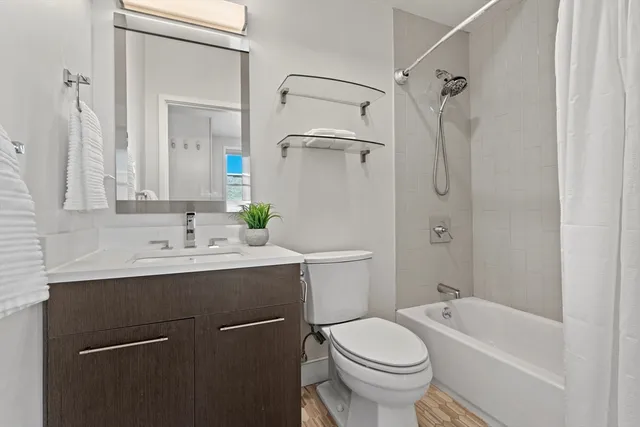 $749,000 | 70 Bremen Street, Unit 408, Boston, MA 02128