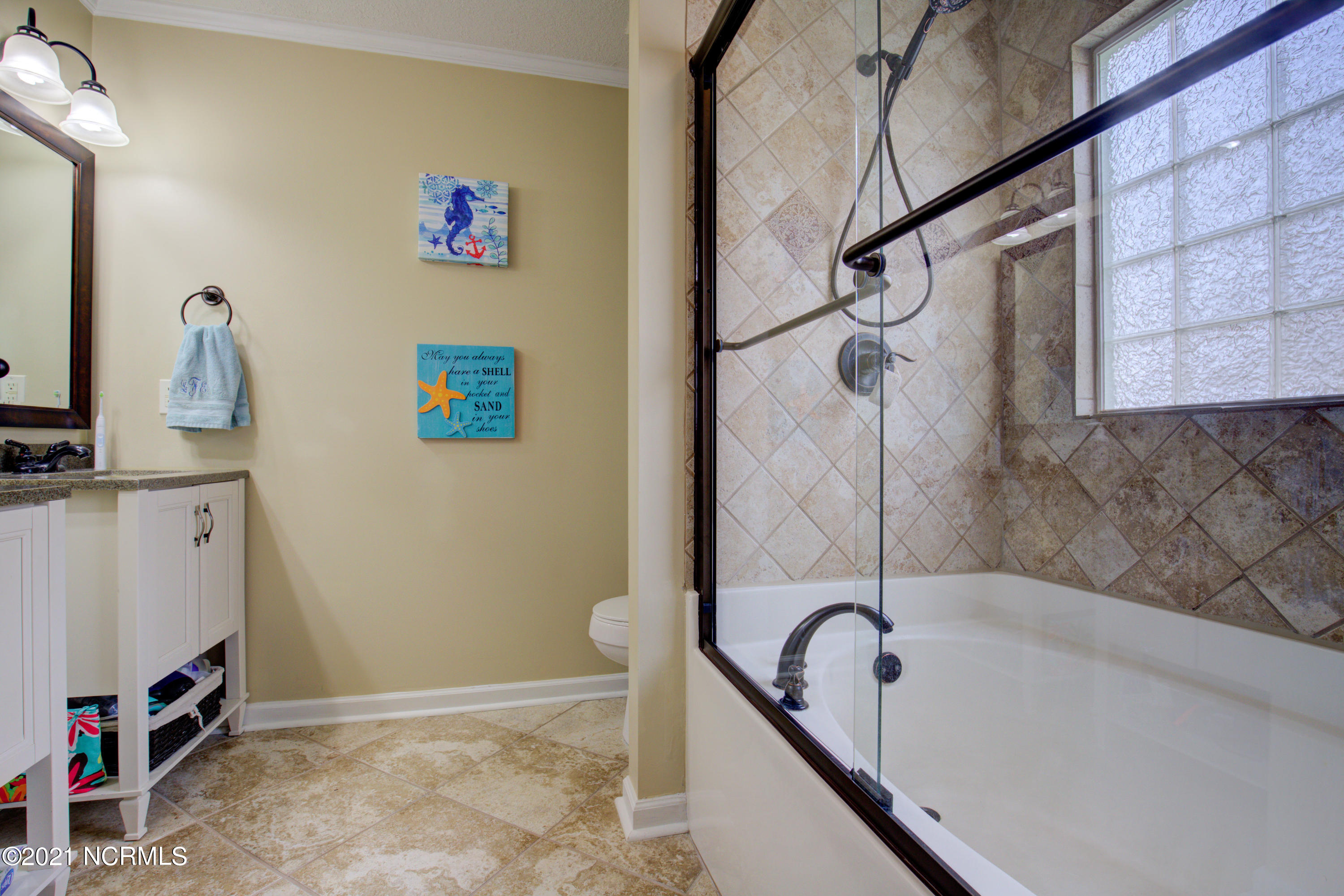 307 Dapper Dan Drive Sneads Ferry, NC 28460 - Photo 17 of 35 307 Dapper Dan - Interiors_12