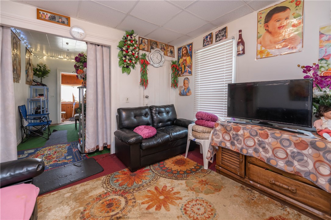 49 Jones Avenue Rochester, NY 14608 - Photo 3 of 23