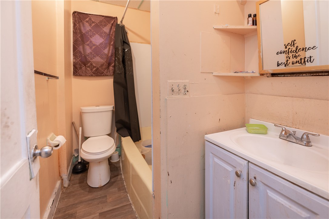 49 Jones Avenue Rochester, NY 14608 - Photo 8 of 23