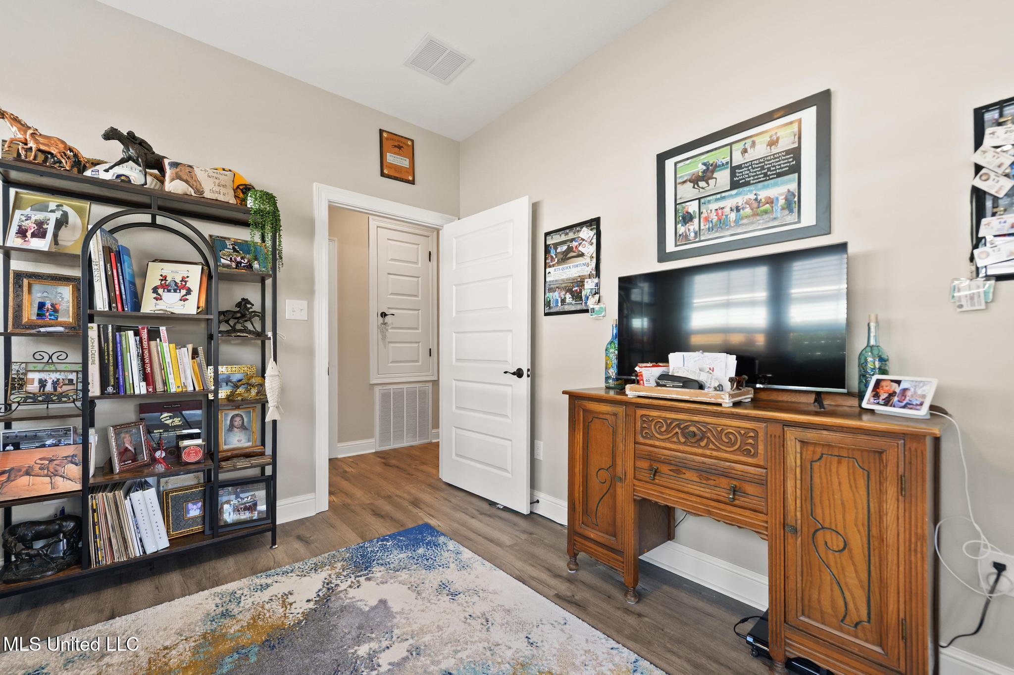 114 Everly Circle Ocean Springs, MS 39564 - Photo 17 of 24 Bonus Room