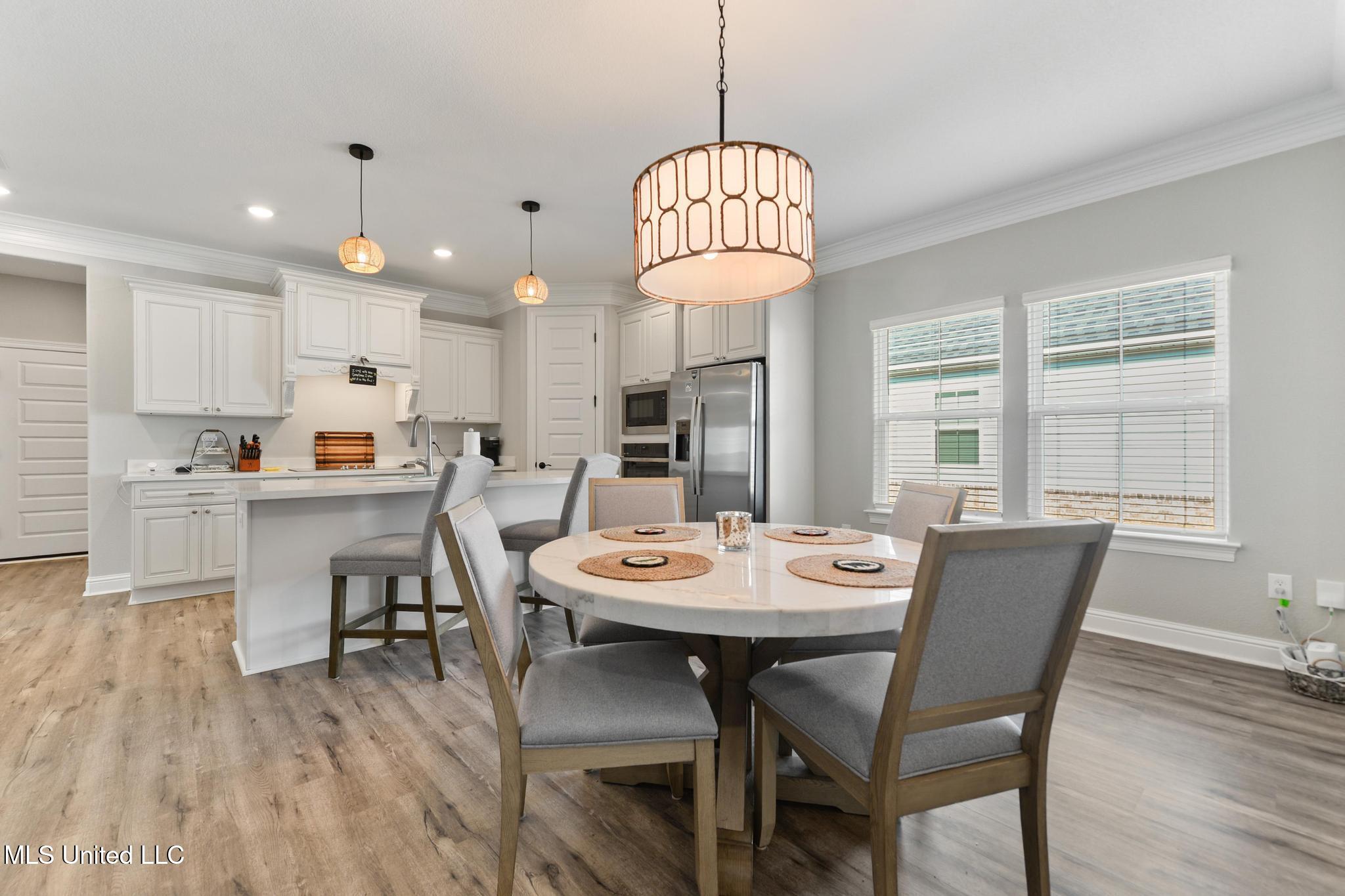 114 Everly Circle Ocean Springs, MS 39564 - Photo 8 of 24 Kitchen