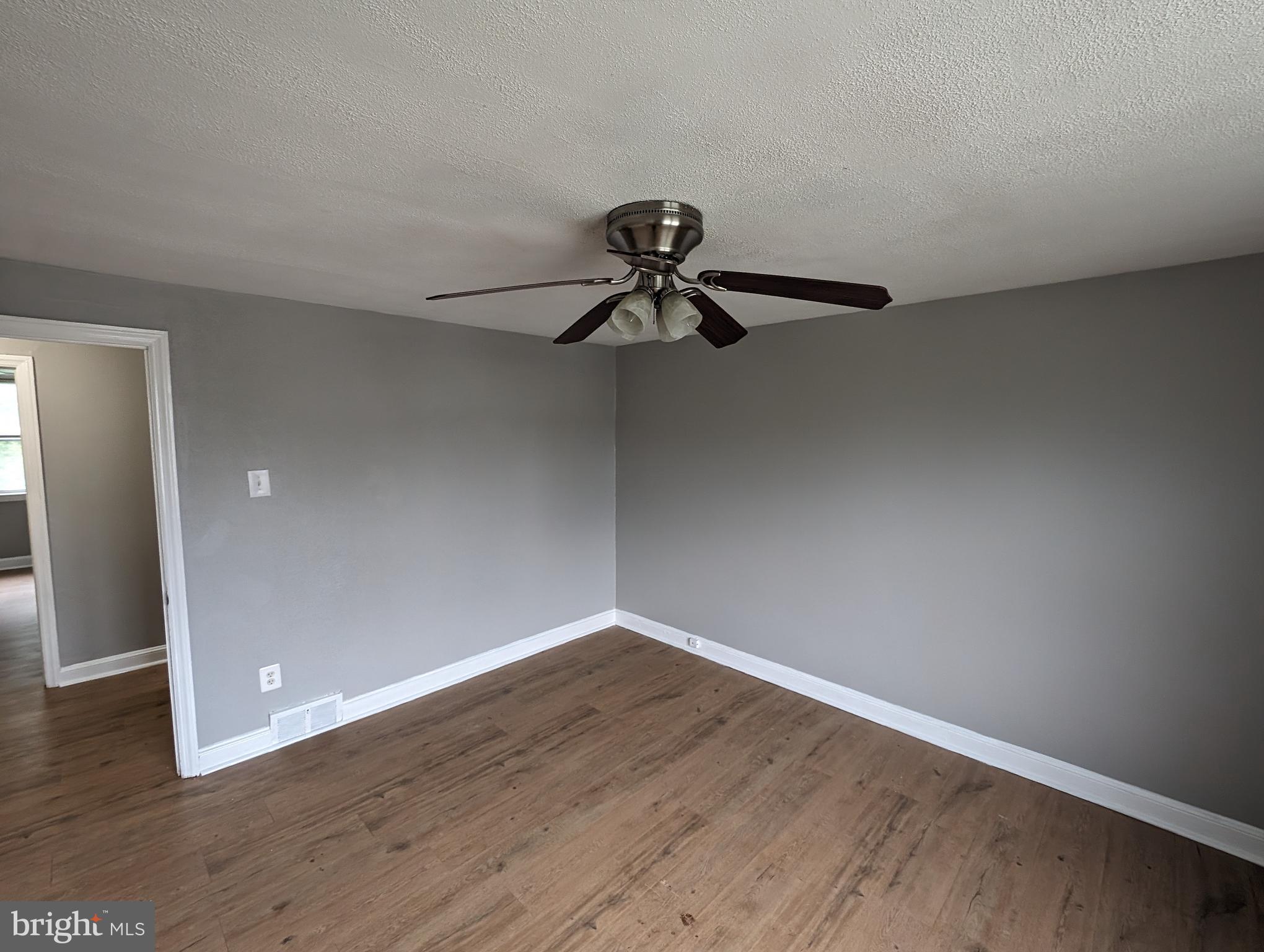 1042 South Lynbrook Road Darby, PA 19023 - Photo 8 of 25 Master Bedroom