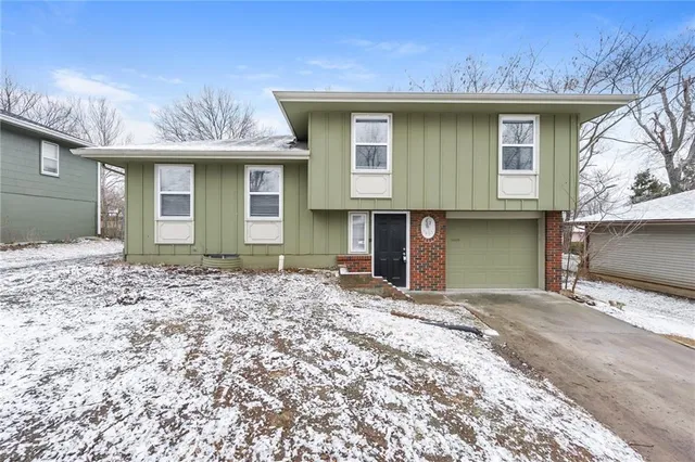 $1,455 | 7905 East 117th Place, Kansas City, MO 64134