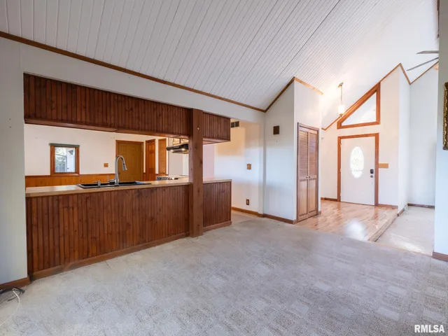 $346,890 | 7266 Granada Drive, Delavan, IL 61734