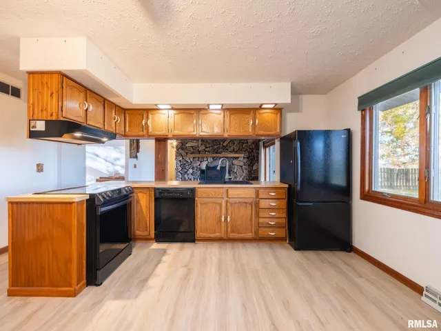 $346,890 | 7266 Granada Drive, Delavan, IL 61734