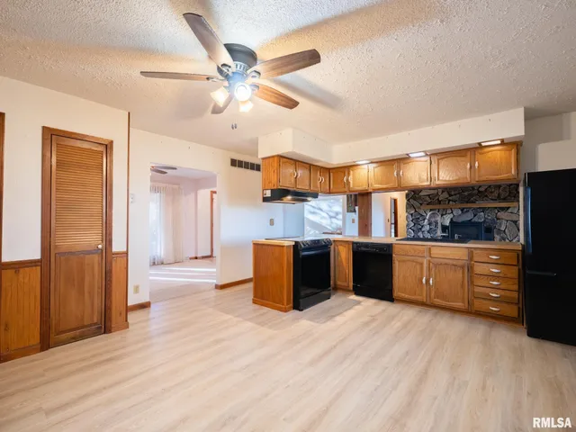 $346,890 | 7266 Granada Drive, Delavan, IL 61734