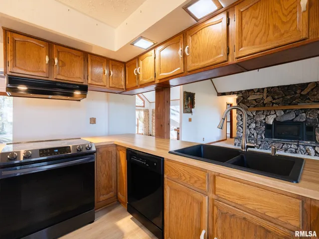 $346,890 | 7266 Granada Drive, Delavan, IL 61734