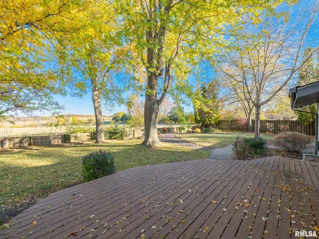 $346,890 | 7266 Granada Drive, Delavan, IL 61734