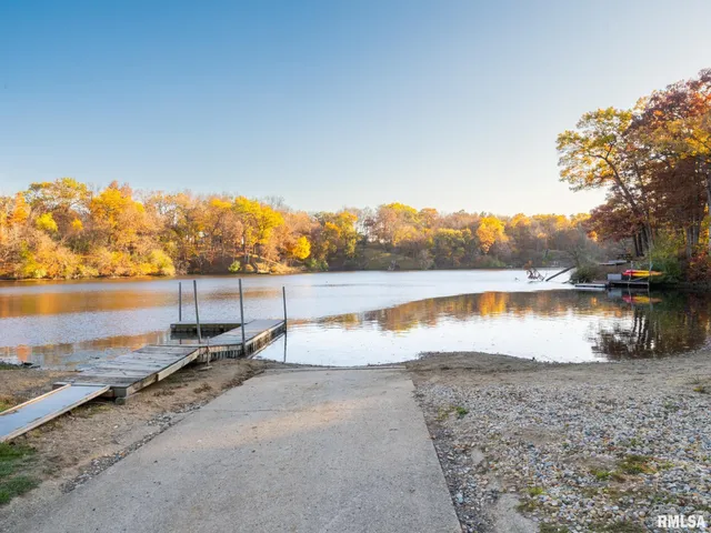 $346,890 | 7266 Granada Drive, Delavan, IL 61734