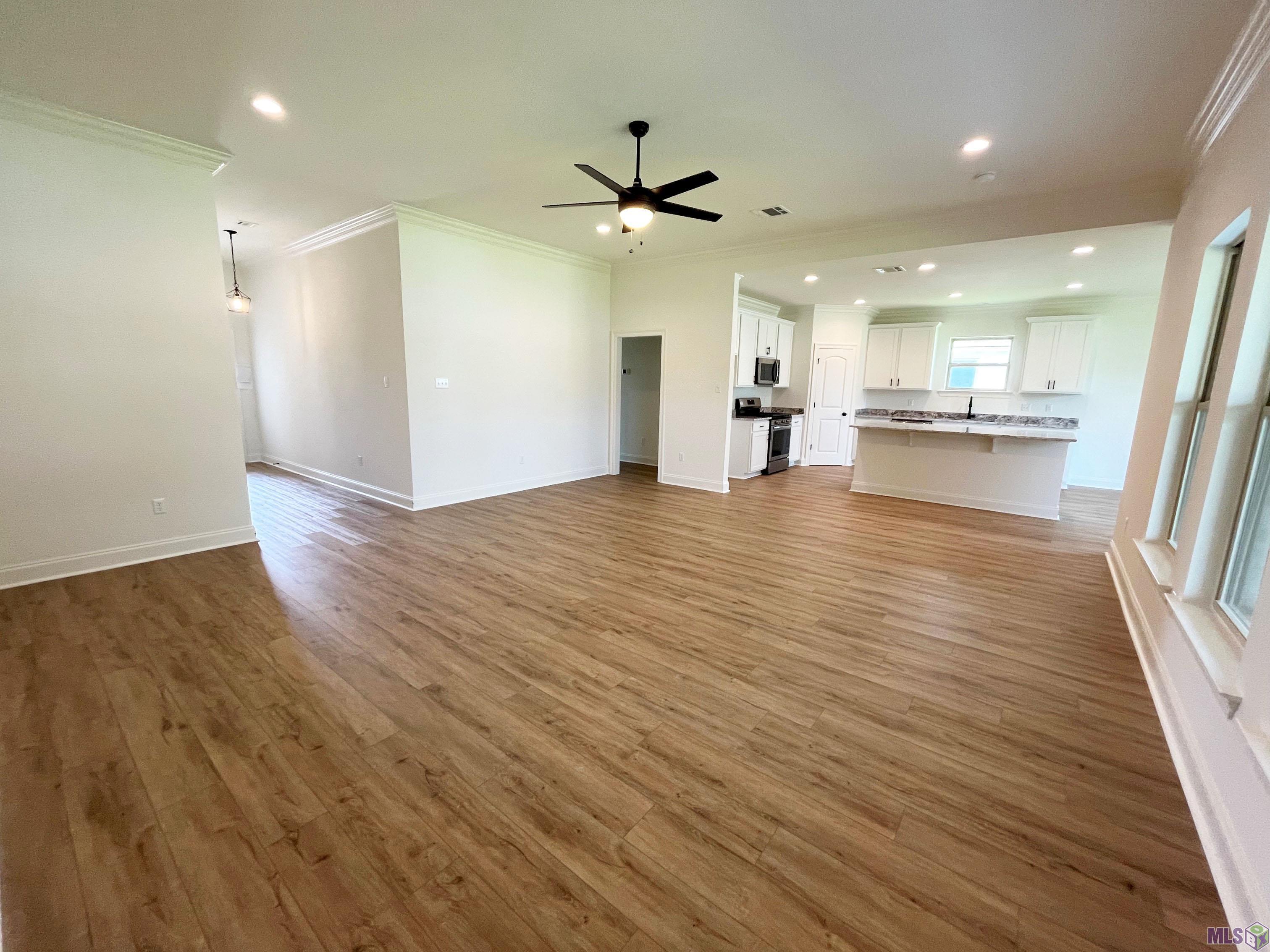 137 Olivia Drive Luling, LA 70070 - Photo 2 of 11