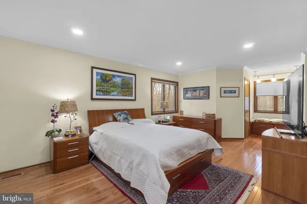 $950,000 | 7314 Meadow Wood Way, Clarksville, MD 21029