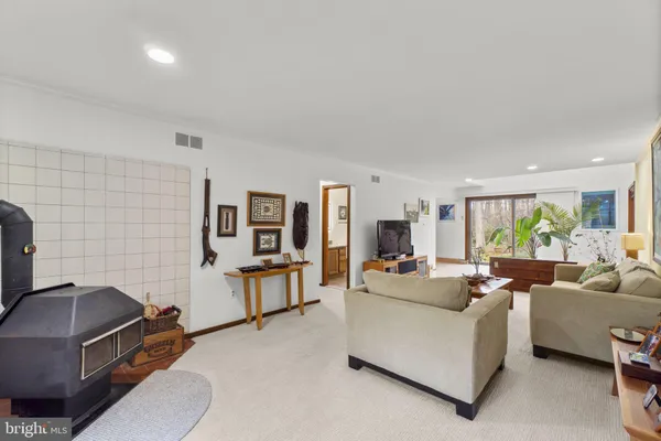 $950,000 | 7314 Meadow Wood Way, Clarksville, MD 21029