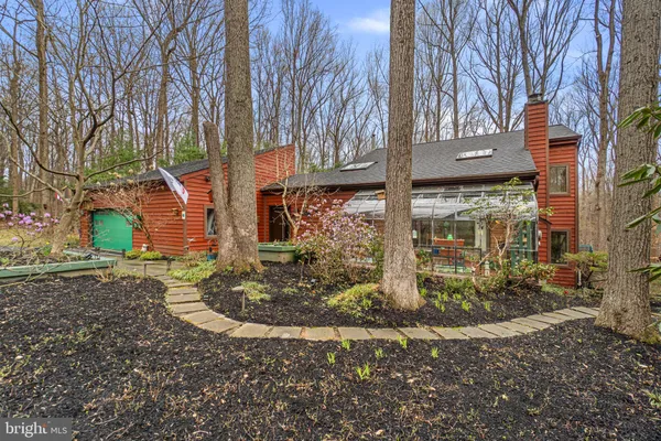 $950,000 | 7314 Meadow Wood Way, Clarksville, MD 21029