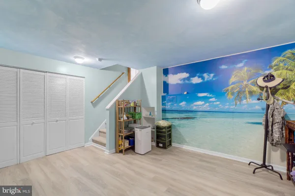 $950,000 | 7314 Meadow Wood Way, Clarksville, MD 21029